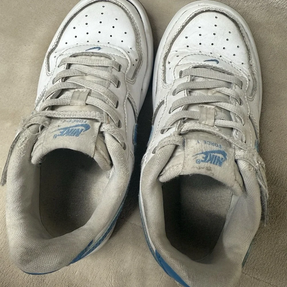 Nike Boys Sz 12 C Force 1 Low EasyOn Little Kid's Childs White Aquarius Blue